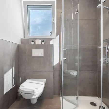 Apartment Egge 7g Viaduktblick, Balkon Altenbeken