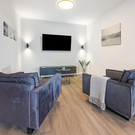 Egge 7g Viaduktblick, Balkon Apartment Altenbeken